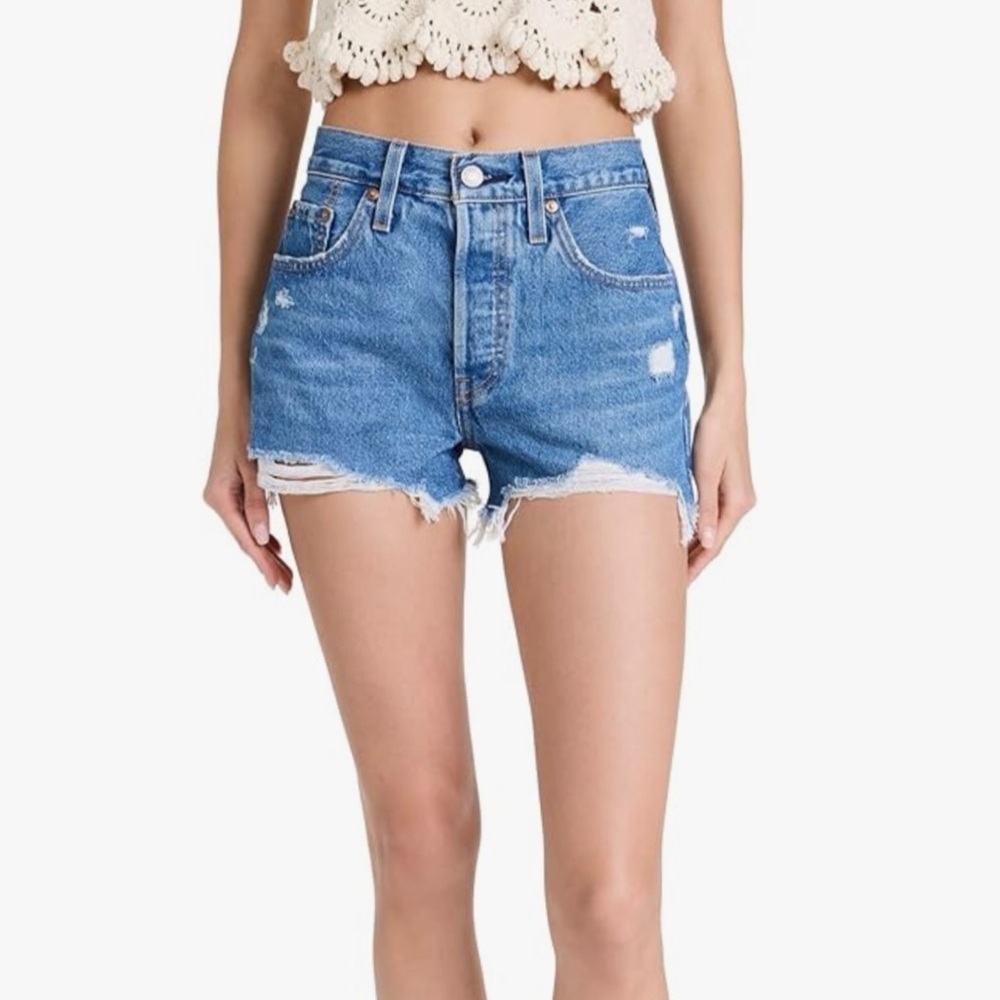 LEVI’S | Women's Premium 501 Original‎ Denim High Rise Jean Shorts Sz 32”